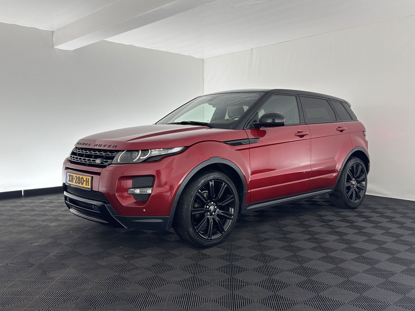 Land Rover Range Rover Evoque 2.2 TD4 4WD Prestige Aut. *LUXURY-LEATHER | BI-XENON | MERIDIAN-AUDIO | MEMORY-PACK | NAVI-FULLMAP | HEATED-SPORTSEATS | ECC | CAMERA | KEYLESS | SHIFT-PADDLES | PDC | CRUISE | TOWBAR | 20''ALU*