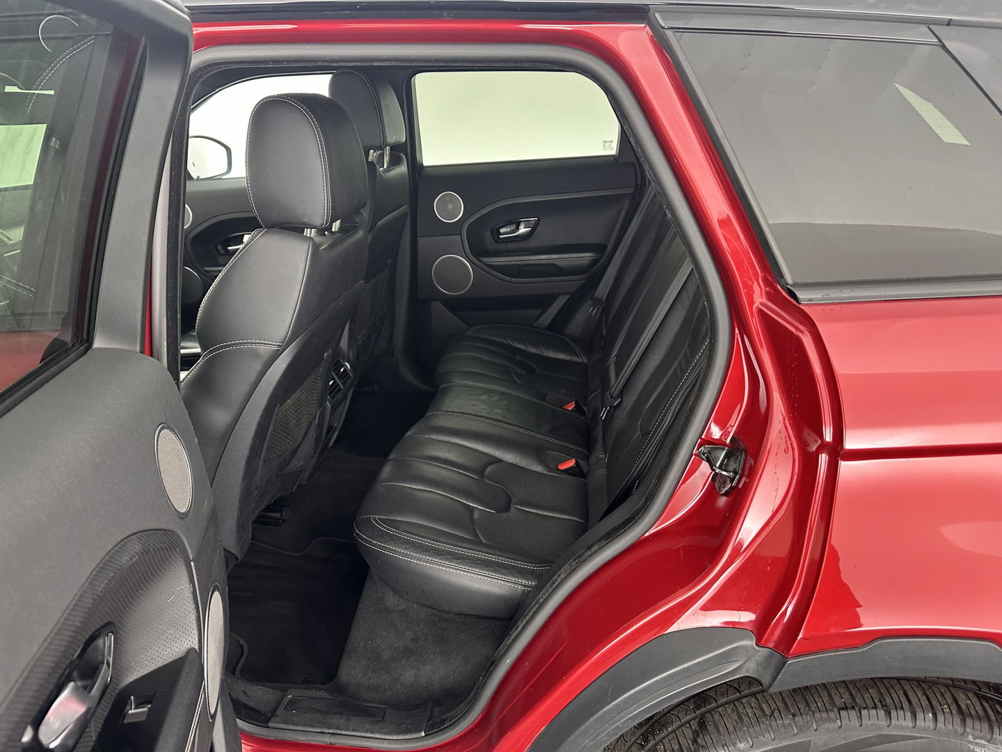 Land Rover Range Rover Evoque 2.2 TD4 4WD Prestige Aut. *LUXURY-LEATHER | BI-XENON | MERIDIAN-AUDIO | MEMORY-PACK | NAVI-FULLMAP | HEATED-SPORTSEATS | ECC | CAMERA | KEYLESS | SHIFT-PADDLES | PDC | CRUISE | TOWBAR | 20''ALU*