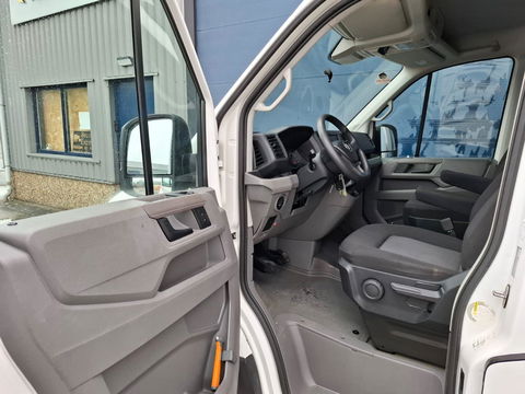 Volkswagen Crafter 35 2.0 TDI L3H3 Trendline AIRCO / CRUISE CONTROLE / CAMERA / EURO 6 / L2H2