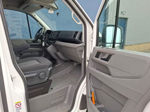 Volkswagen Crafter 35 2.0 TDI L3H3 Trendline AIRCO / CRUISE CONTROLE / CAMERA / EURO 6 / L2H2