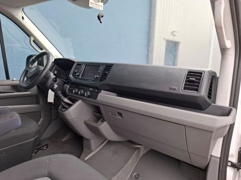 Volkswagen Crafter 35 2.0 TDI L3H3 Trendline AIRCO / CRUISE CONTROLE / CAMERA / EURO 6 / L2H2
