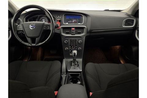 Volvo V40 1.6 T4 Cross Country 180PK Airco Cruise Navigatie Parkeersensoren 16"LMV