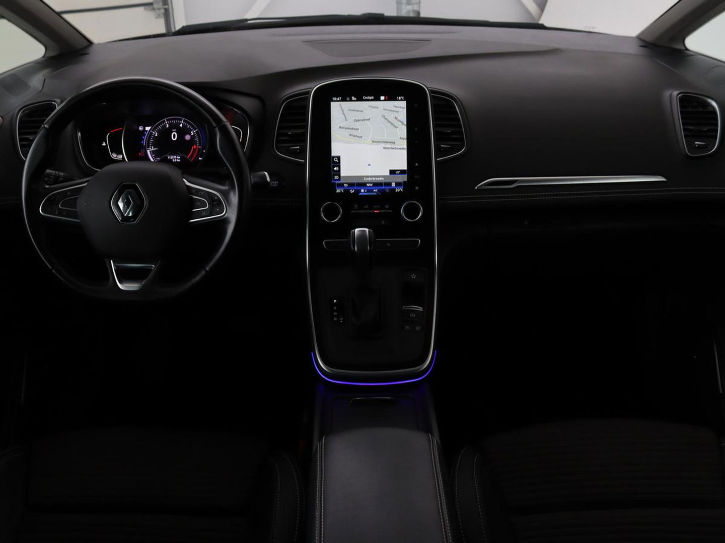 Renault Scénic 1.3 TCe Bose | Automaat | Camera | Massage | Carplay | Navigatie | Keyless | Full LED | Climate control | Dodehoek detectie
