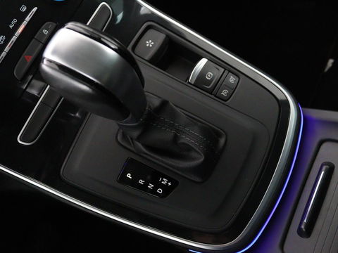 Renault Scénic 1.3 TCe Bose | Automaat | Camera | Massage | Carplay | Navigatie | Keyless | Full LED | Climate control | Dodehoek detectie