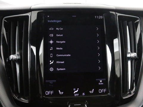 Volvo XC60 2.0 Recharge T6 AWD R Design | Panoramadak | Head-Up | Stoel & stuurverwarming | Camera | Adaptive cruise | Trekhaak | Harman/Kardon | Navigatie | Full LED | 22'' lichtmetalen velgen