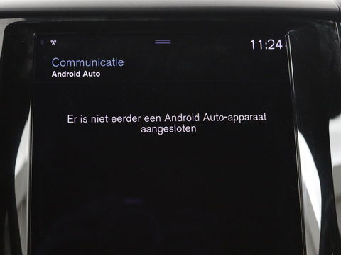 Volvo XC60 2.0 Recharge T6 AWD R Design | Panoramadak | Head-Up | Stoel & stuurverwarming | Camera | Adaptive cruise | Trekhaak | Harman/Kardon | Navigatie | Full LED | 22'' lichtmetalen velgen