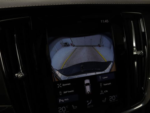 Volvo V90 2.0 T8 AWD R-Design | Panoramadak | Head-Up | Trekhaak | Stoel & stuurverwarming | Leder | 360 camera | Luchtvering | Harman/Kardon | Adaptive cruise | Achterbankverwarming