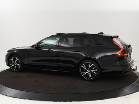 Volvo V90 2.0 T8 AWD R-Design | Panoramadak | Head-Up | Trekhaak | Stoel & stuurverwarming | Leder | 360 camera | Luchtvering | Harman/Kardon | Adaptive cruise | Achterbankverwarming