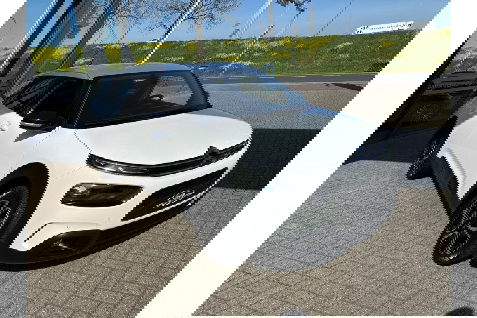 Citroën C4 Cactus 1.2 PURETECH 110PK FEEL ED. AIRCO CAPLAY NAVI PDC