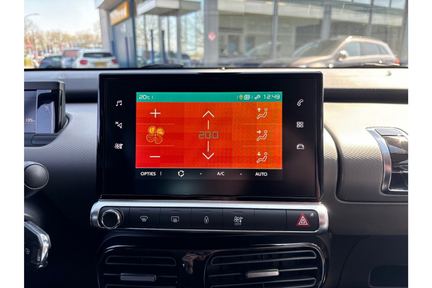 Citroën C4 Cactus 1.2 PURETECH 110PK FEEL ED. AIRCO CAPLAY NAVI PDC