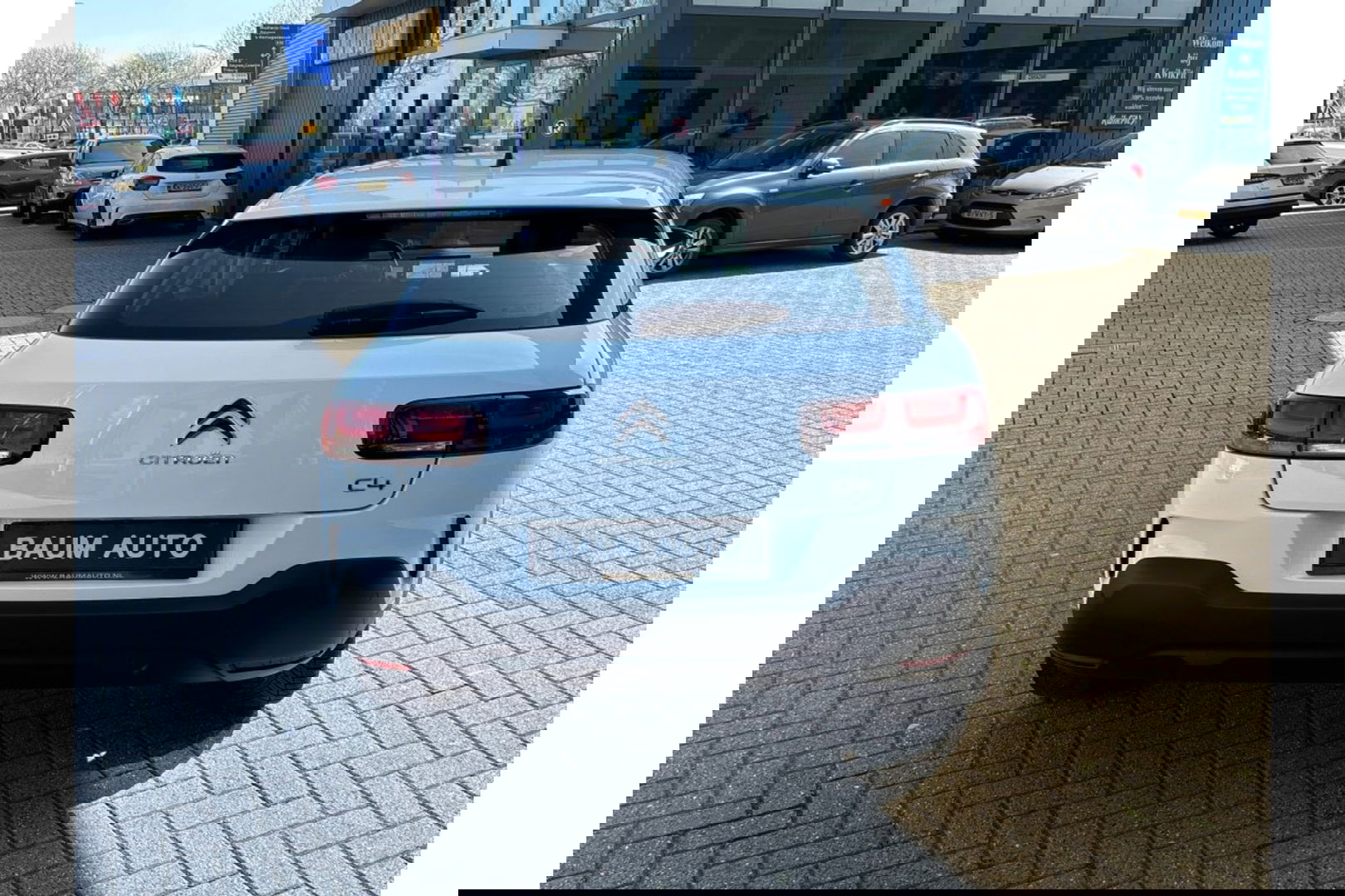 Citroën C4 Cactus 1.2 PURETECH 110PK FEEL ED. AIRCO CAPLAY NAVI PDC