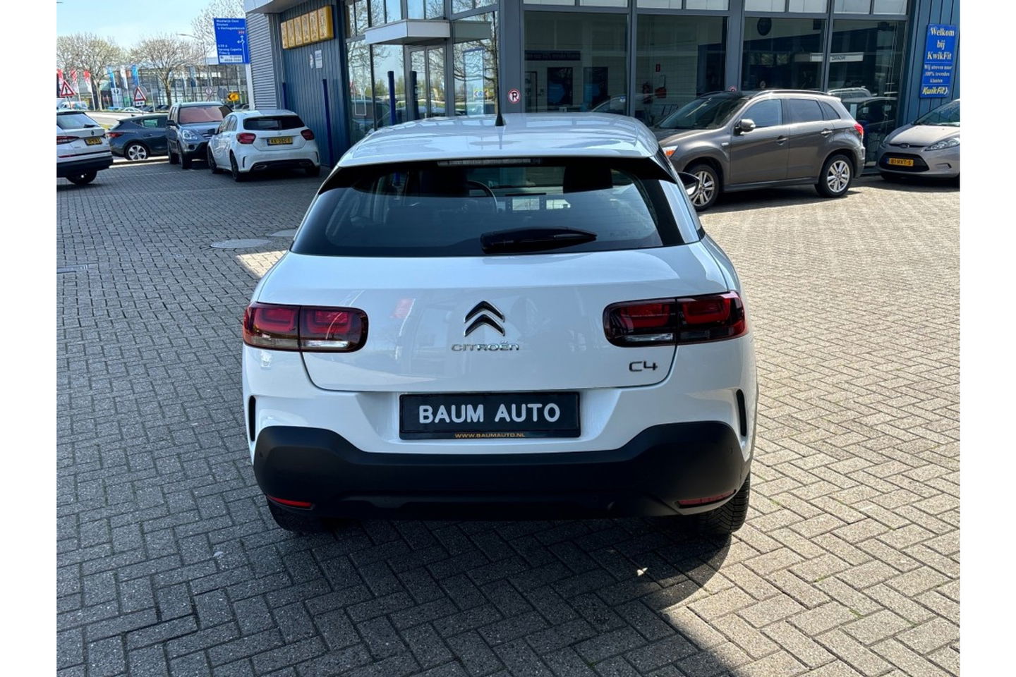 Citroën C4 Cactus 1.2 PURETECH 110PK FEEL ED. AIRCO CAPLAY NAVI PDC