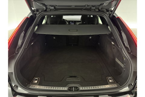 Volvo V90 2.0 T4 R-Design 190PK LED Trekhaak Camera LED Harman/Kardon Carplay Memory Leder Clima Navi 20"LMV PDC
