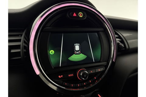 MINI Cooper 1.5 Cooper Business Edition LED Carplay Clima Cruise Navigatie 16"LMV PDC Stoelverwarming