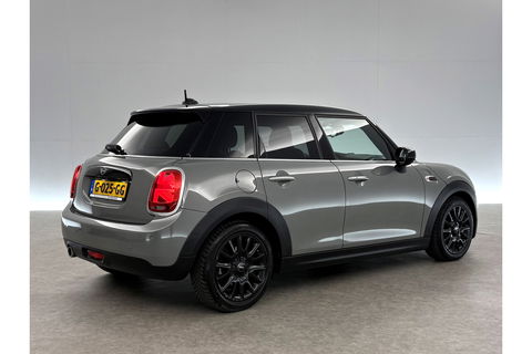 MINI Cooper 1.5 Cooper Business Edition LED Carplay Clima Cruise Navigatie 16"LMV PDC Stoelverwarming