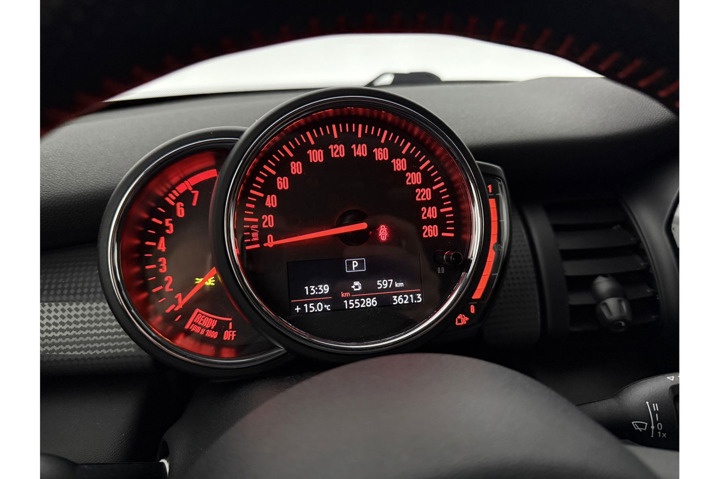 MINI Cooper 1.5 Cooper Business Edition LED Carplay Clima Cruise Navigatie 16"LMV PDC Stoelverwarming