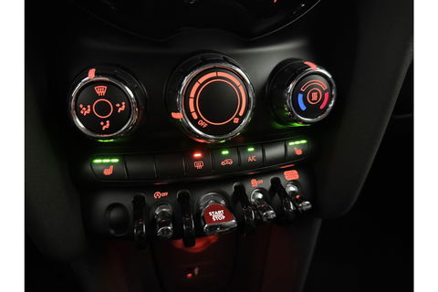 MINI Cooper 1.5 Cooper Business Edition LED Carplay Clima Cruise Navigatie 16"LMV PDC Stoelverwarming