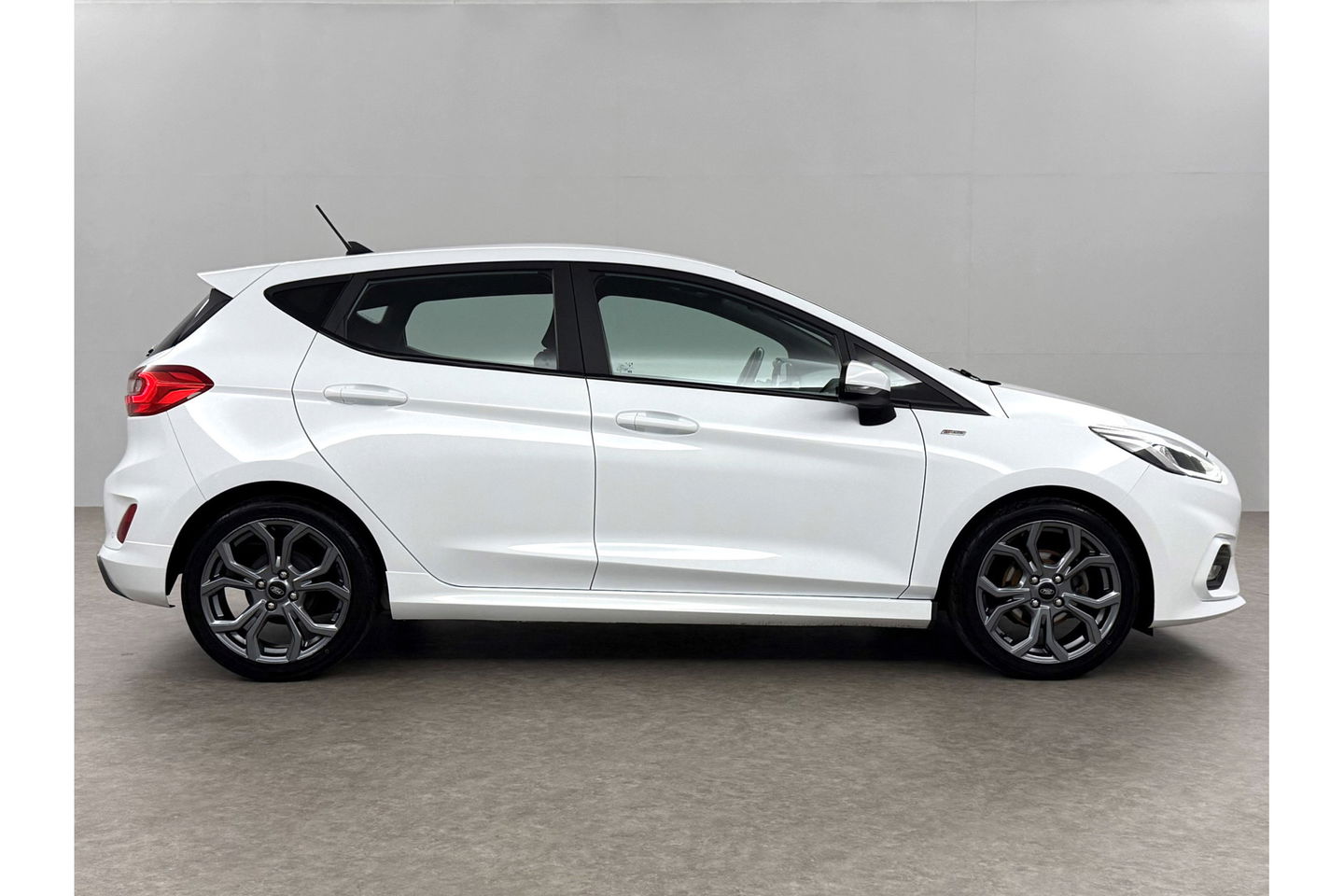 Ford Fiesta 1.0 EcoBoost ST-Line JBL Audio LED Carplay Clima Cruise Stoel/Stuurverwarming PDC 17"LMV