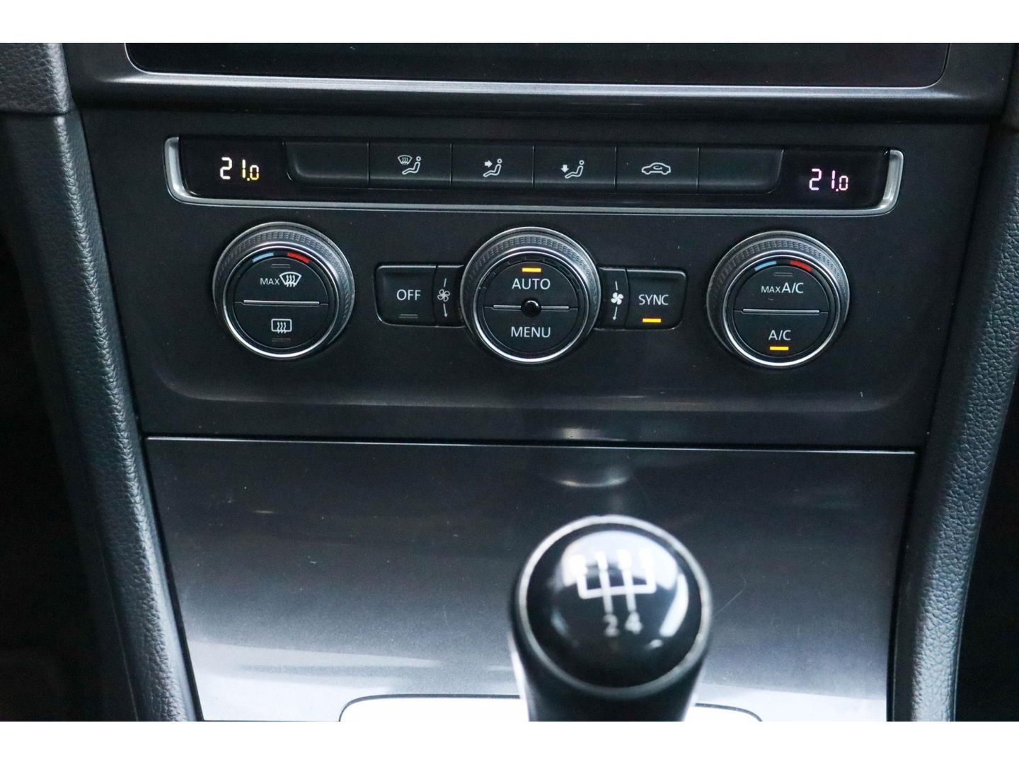 Volkswagen GOLF Variant 1.6 TDI Comfortline | Trekhaak | PDC V+A |