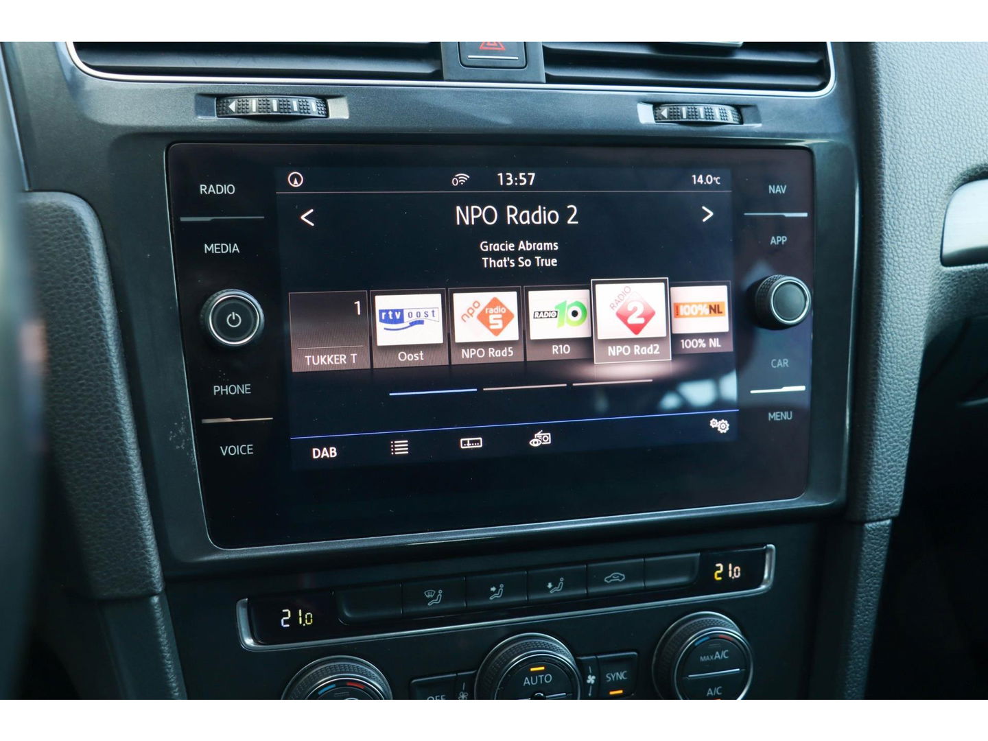 Volkswagen GOLF Variant 1.6 TDI Comfortline | Trekhaak | PDC V+A |