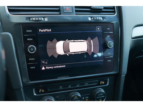 Volkswagen GOLF Variant 1.6 TDI Comfortline | Trekhaak | PDC V+A |
