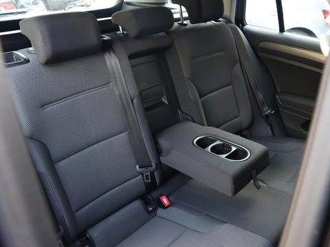 Volkswagen GOLF Variant 1.6 TDI Comfortline | Trekhaak | PDC V+A |