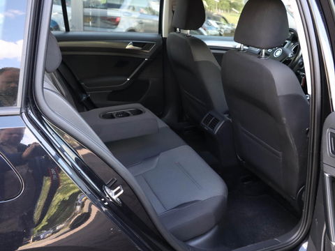 Volkswagen GOLF Variant 1.6 TDI Comfortline | Trekhaak | PDC V+A |