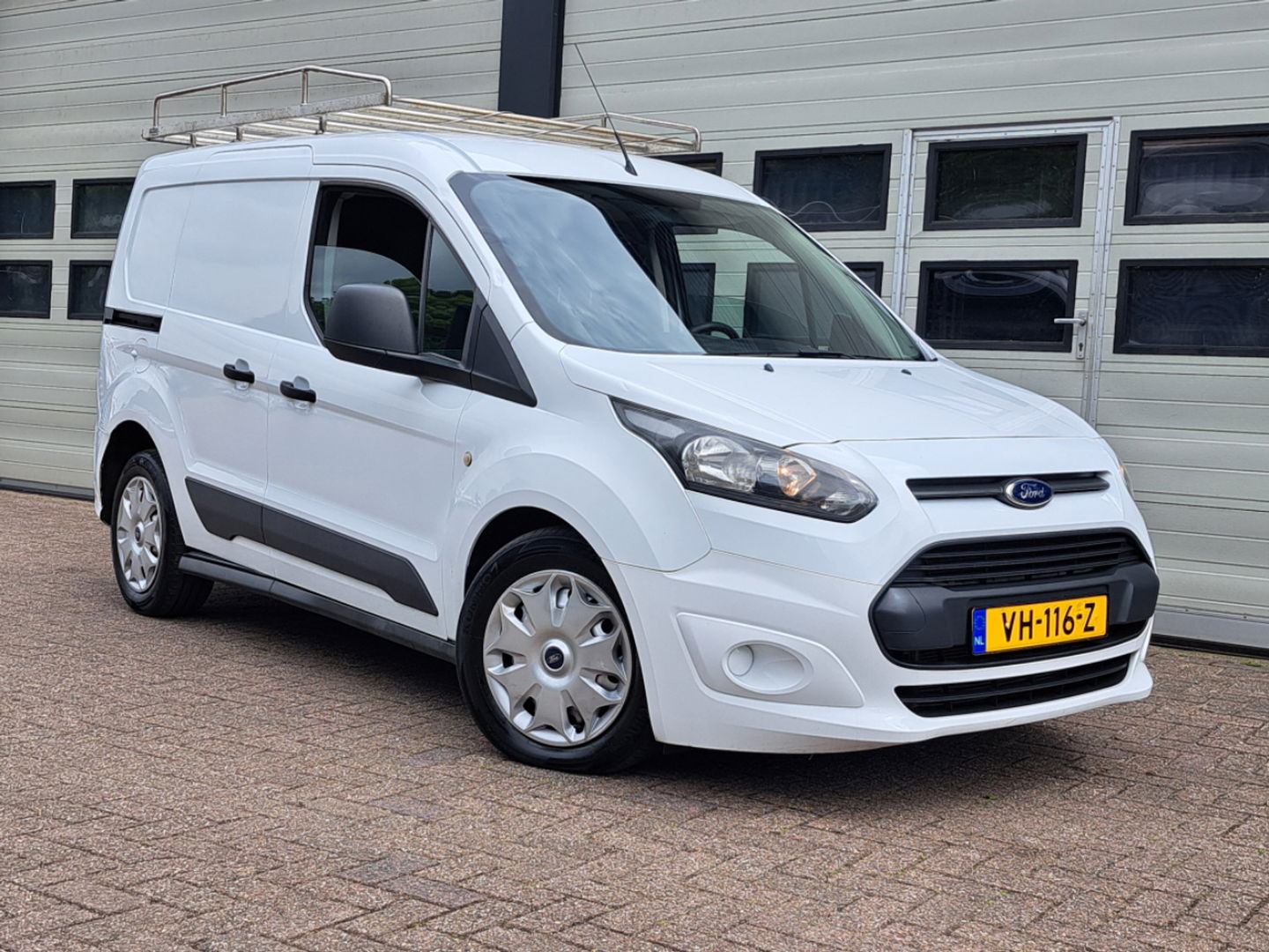 Ford Transit Connect 1.6 TDCI 75pk - Imperiaal - Trekhaak - Airco