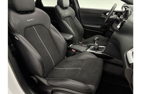 Kia pro_cee'd 1.4 T-GDI GT-PlusLine 140PK Pano Memory JBL Audio Parelmoer LED Clima Cruise Camera Carplay Navi PDC 17"LMV