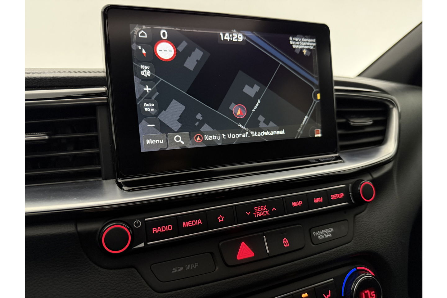 Kia pro_cee'd 1.4 T-GDI GT-PlusLine 140PK Pano Memory JBL Audio Parelmoer LED Clima Cruise Camera Carplay Navi PDC 17"LMV