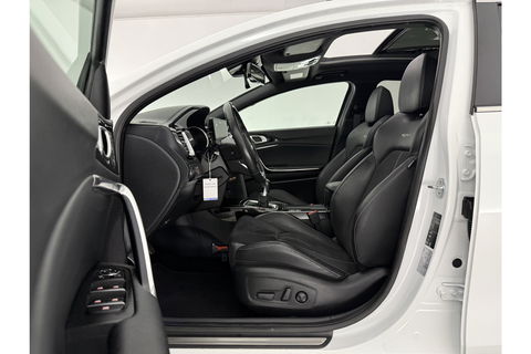 Kia pro_cee'd 1.4 T-GDI GT-PlusLine 140PK Pano Memory JBL Audio Parelmoer LED Clima Cruise Camera Carplay Navi PDC 17"LMV