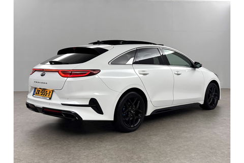 Kia pro_cee'd 1.4 T-GDI GT-PlusLine 140PK Pano Memory JBL Audio Parelmoer LED Clima Cruise Camera Carplay Navi PDC 17"LMV