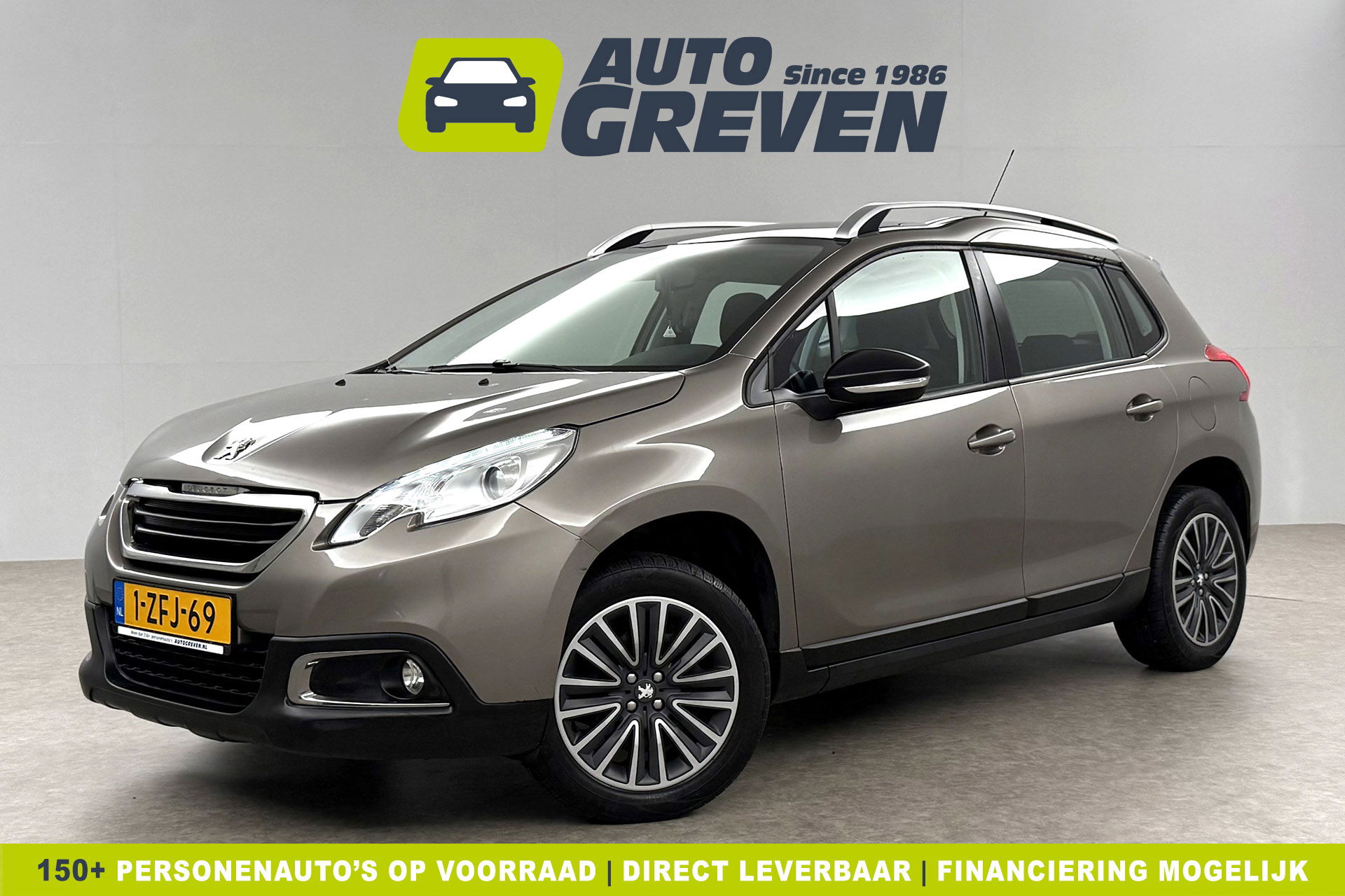 Peugeot 2008 1.2 PureTech Pano Airco Trekhaak LED Navigatie Parkeersensoren 16"LMV