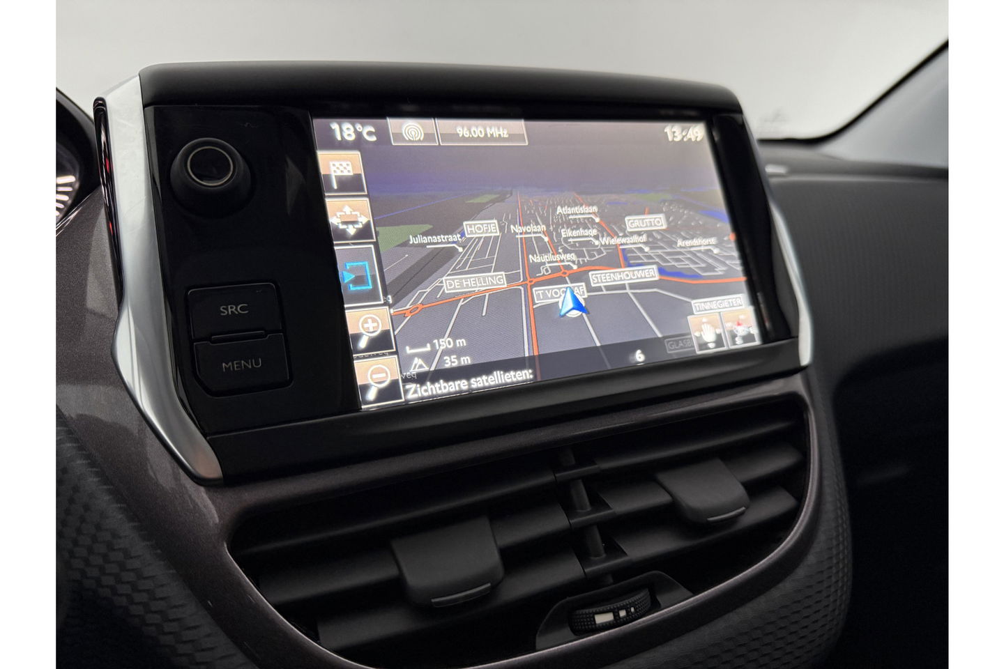 Peugeot 2008 1.2 PureTech Pano Airco Trekhaak LED Navigatie Parkeersensoren 16"LMV