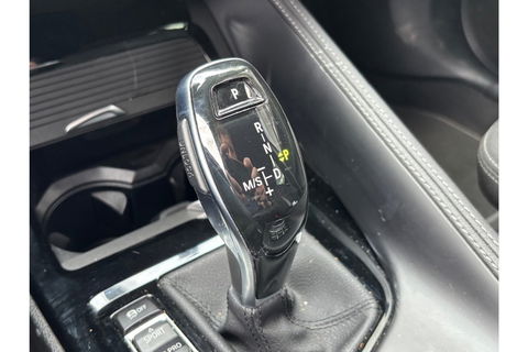 BMW X2 SDRIVE18I BNSED+ AUTOMAAT AIRCO LMV LED PDC-CAMERA