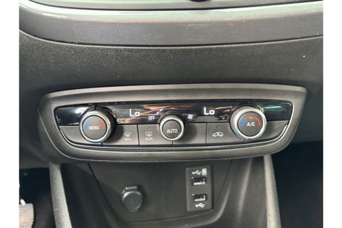 Opel Crossland 1.2 TURBO ELEGANCE 110PK AIRCO LMV NAVI PDC-CAMERA