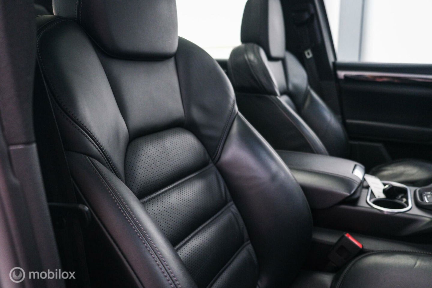 Porsche Cayenne 3.0 S E-Hybrid 416 pk | NL auto NAP | Rijklaarprijs | Bose | Panoramadak | 21 inch | Meteorgrey |