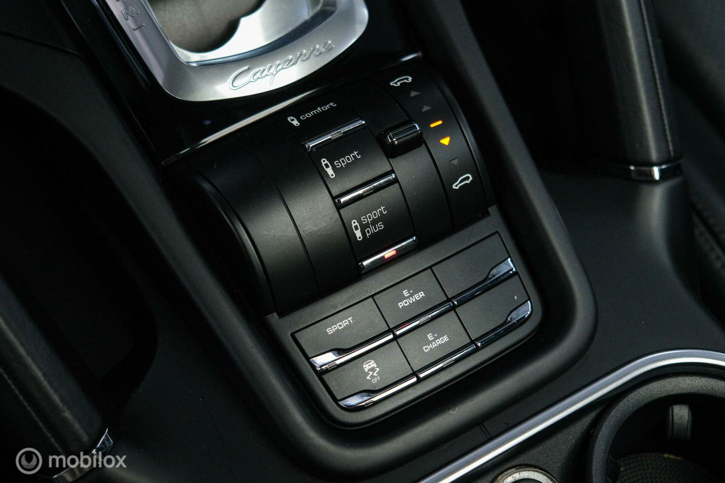 Porsche Cayenne 3.0 S E-Hybrid 416 pk | NL auto NAP | Rijklaarprijs | Bose | Panoramadak | 21 inch | Meteorgrey |
