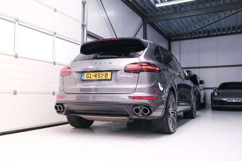 Porsche Cayenne 3.0 S E-Hybrid 416 pk | NL auto NAP | Rijklaarprijs | Bose | Panoramadak | 21 inch | Meteorgrey |