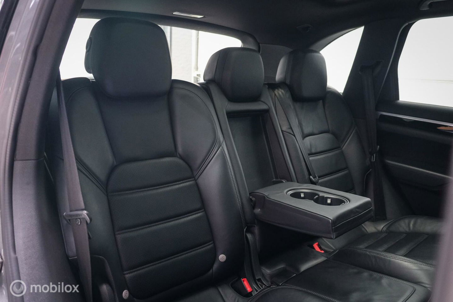 Porsche Cayenne 3.0 S E-Hybrid 416 pk | NL auto NAP | Rijklaarprijs | Bose | Panoramadak | 21 inch | Meteorgrey |