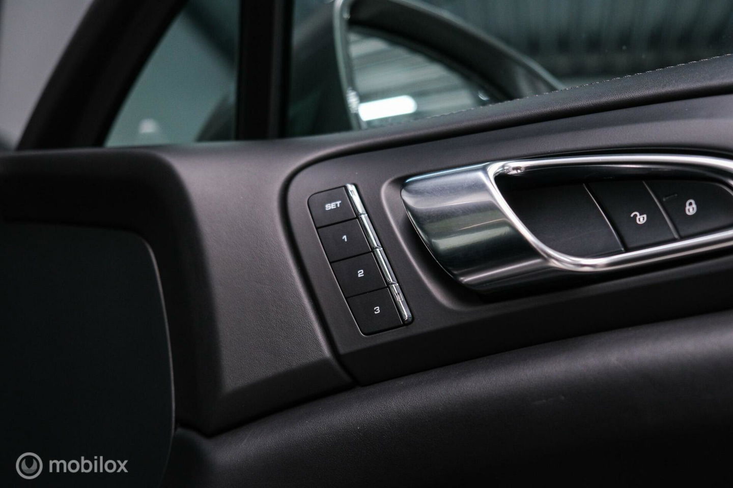 Porsche Cayenne 3.0 S E-Hybrid 416 pk | NL auto NAP | Rijklaarprijs | Bose | Panoramadak | 21 inch | Meteorgrey |