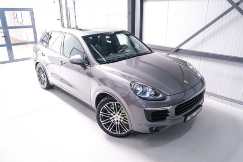 Porsche Cayenne 3.0 S E-Hybrid 416 pk | NL auto NAP | Rijklaarprijs | Bose | Panoramadak | 21 inch | Meteorgrey |