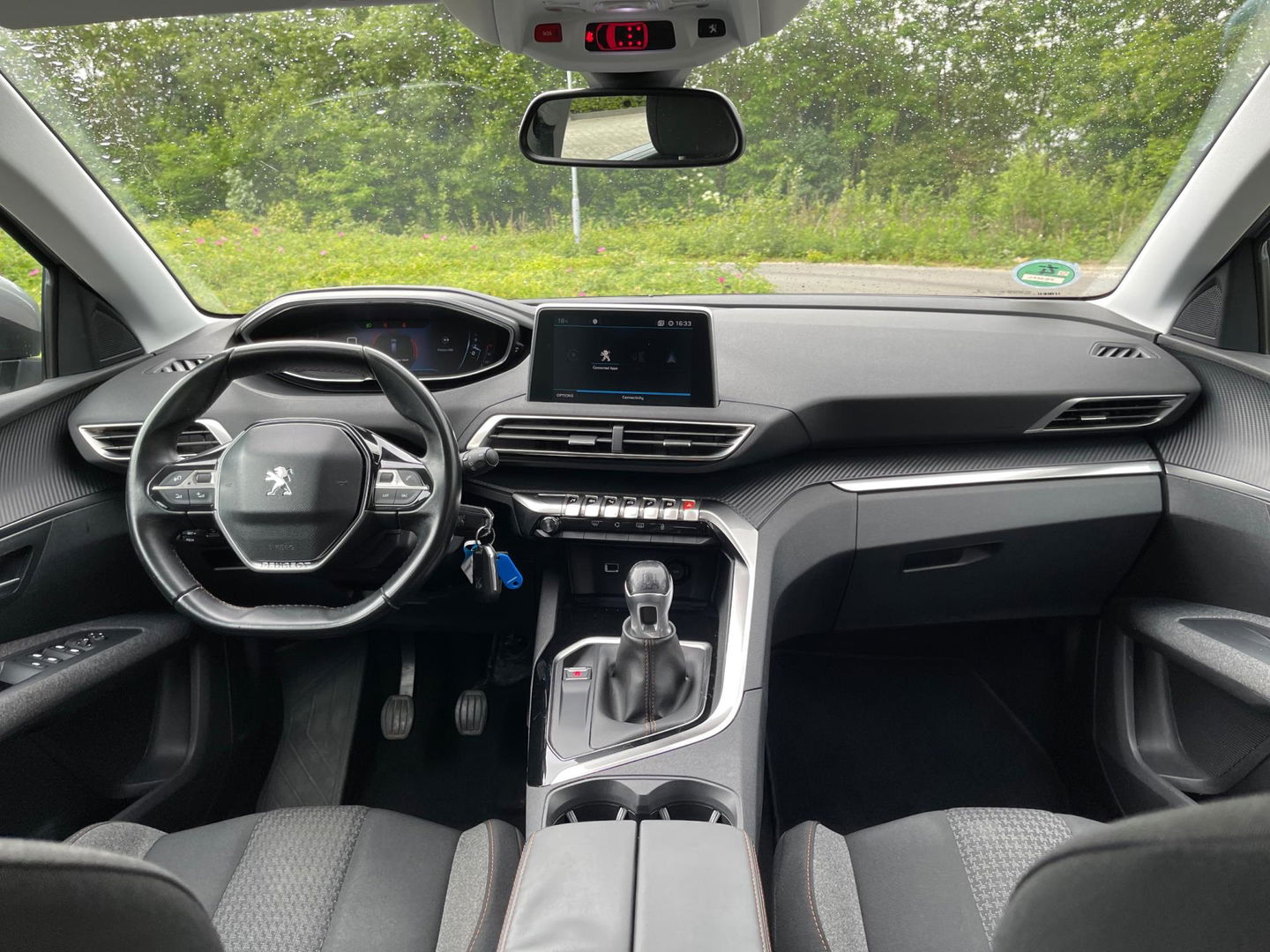 Peugeot 5008 1.2 PureTech BLEU LEASE EXCUTIVE 7-PERSOONS