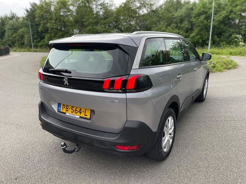 Peugeot 5008 1.2 PureTech BLEU LEASE EXCUTIVE 7-PERSOONS