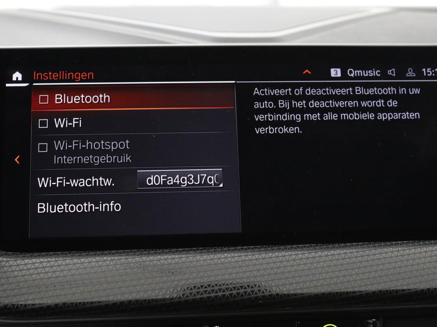 BMW 1-serie 118i Business Edition | Luxury Line | Panoramadak | Leder | Stoel & stuurverwarming | Camera | Carplay | Full LED | Live Cockpit | Navigatie | HiFi System | Parkeerhulp | Climate control