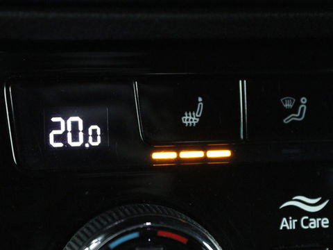 Škoda Superb 1.4 TSI iV Sportline | Leder/Alcantara | Stoel & stuurverwarming | Adaptive cruise | Matrix LED | Camera | Navigatie | Keyless | Carplay | Navigatie | Memory | Virtual Cockpit | PHEV
