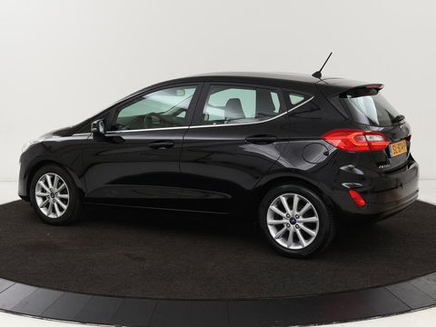 Ford Fiesta 1.0 EcoBoost Titanium | Stoel & stuurverwarming | B&O Sound | Adaptive cruise | Camera | Carplay | Park Assist | Navigatie | Climate control