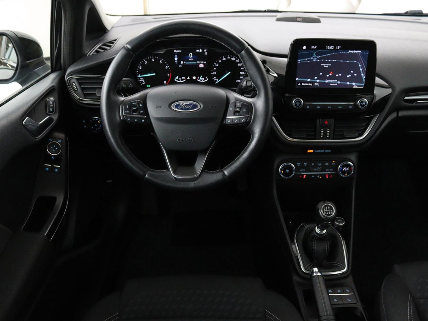 Ford Fiesta 1.0 EcoBoost Titanium | Stoel & stuurverwarming | B&O Sound | Adaptive cruise | Camera | Carplay | Park Assist | Navigatie | Climate control