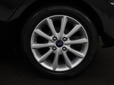 Ford Fiesta 1.0 EcoBoost Titanium | Stoel & stuurverwarming | B&O Sound | Adaptive cruise | Camera | Carplay | Park Assist | Navigatie | Climate control