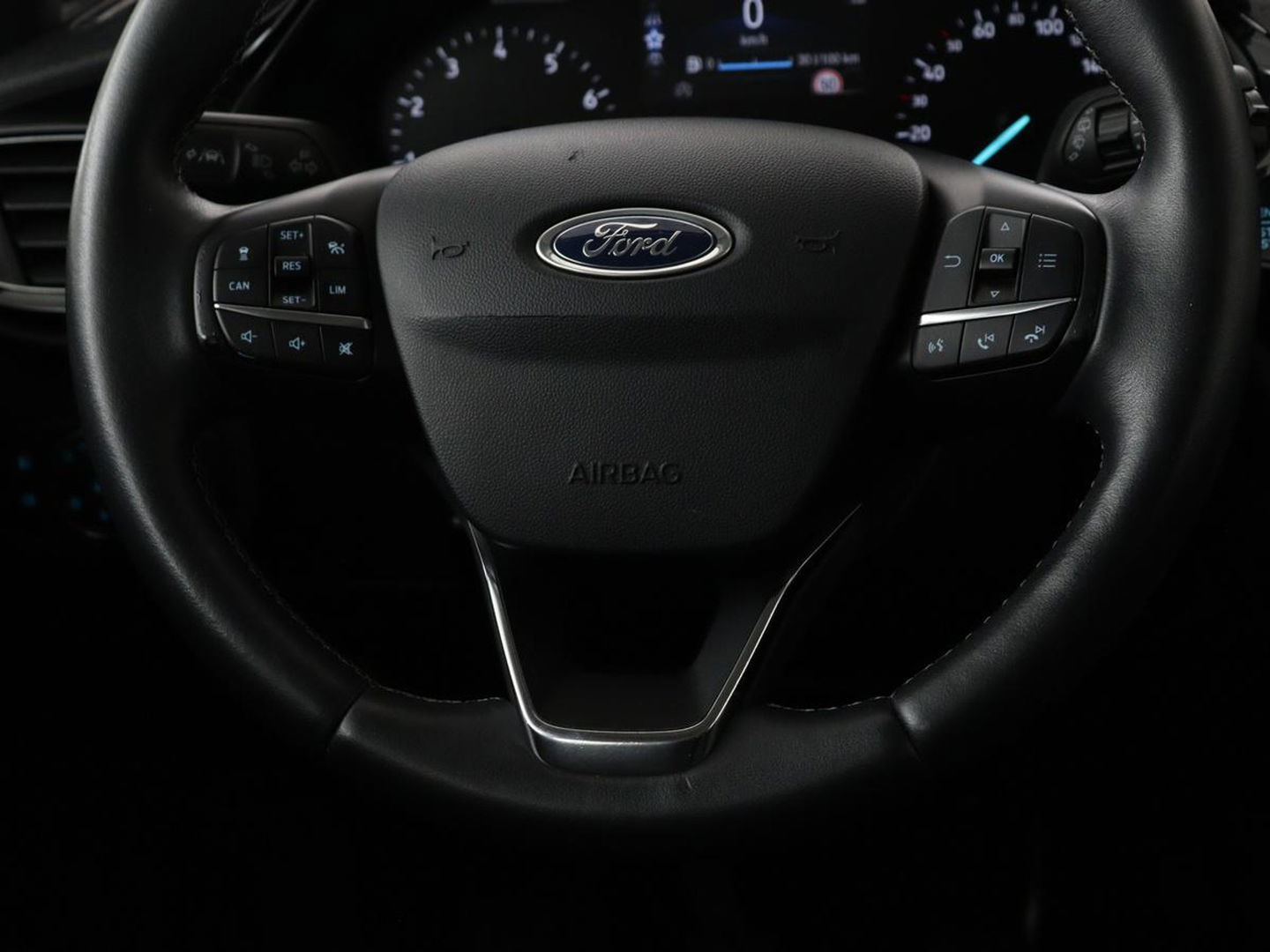 Ford Fiesta 1.0 EcoBoost Titanium | Stoel & stuurverwarming | B&O Sound | Adaptive cruise | Camera | Carplay | Park Assist | Navigatie | Climate control